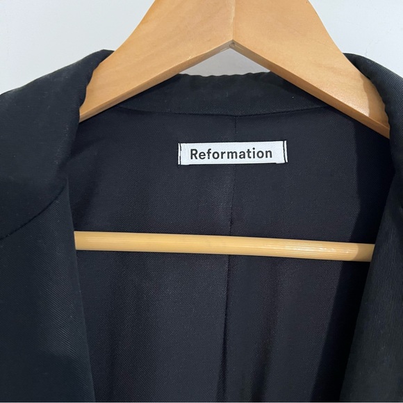 NWOT Reformation Classic Relaxed Blazer - Picture 5 of 6